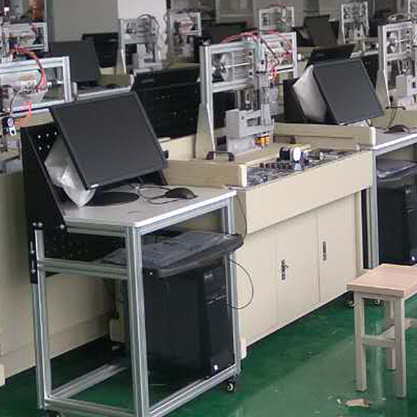 電工實(shí)訓(xùn)臺(tái):掌握電力技術(shù),擁抱美好未來(lái)(圖2) 電工實(shí)訓(xùn)臺(tái):掌握電力技術(shù),擁抱美好未來(lái)(圖2)